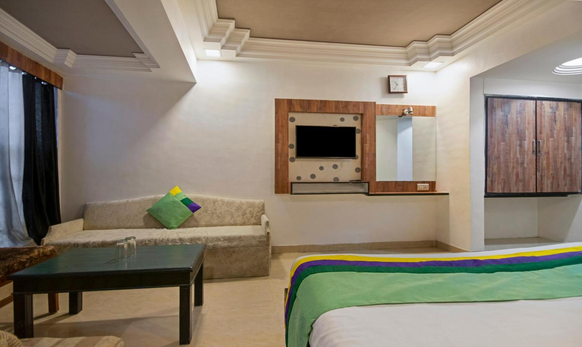 Itsy Hotels Shree Krishna Palace 아흐메다바드 외부 사진