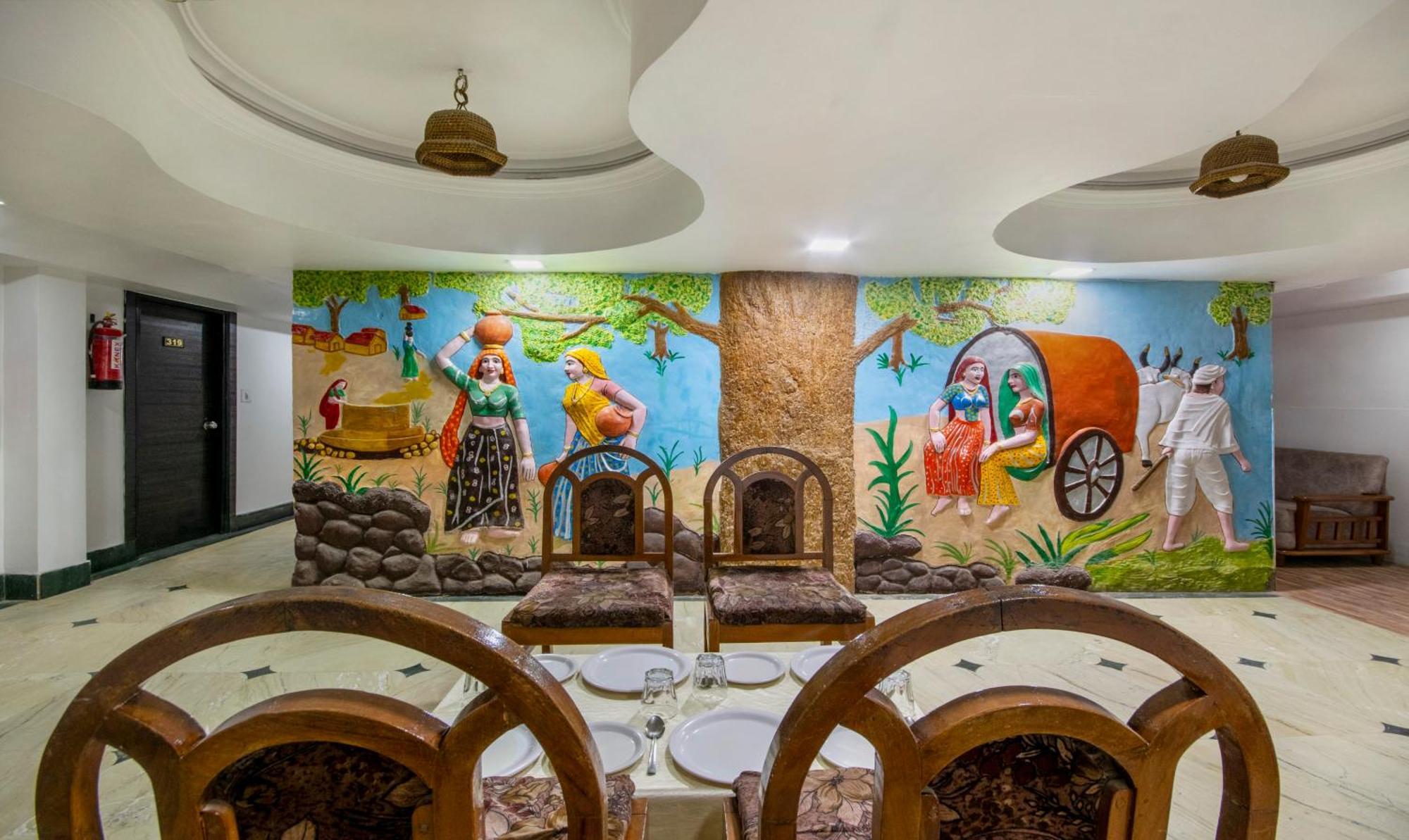 Itsy Hotels Shree Krishna Palace 아흐메다바드 외부 사진